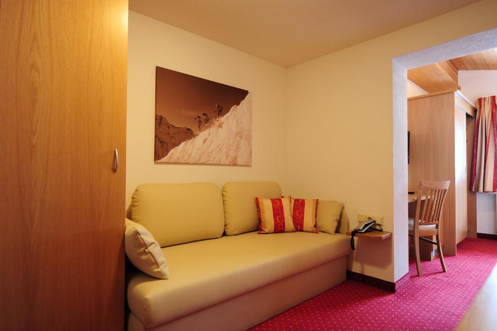 גלטור Hotel Toni מראה חיצוני תמונה
