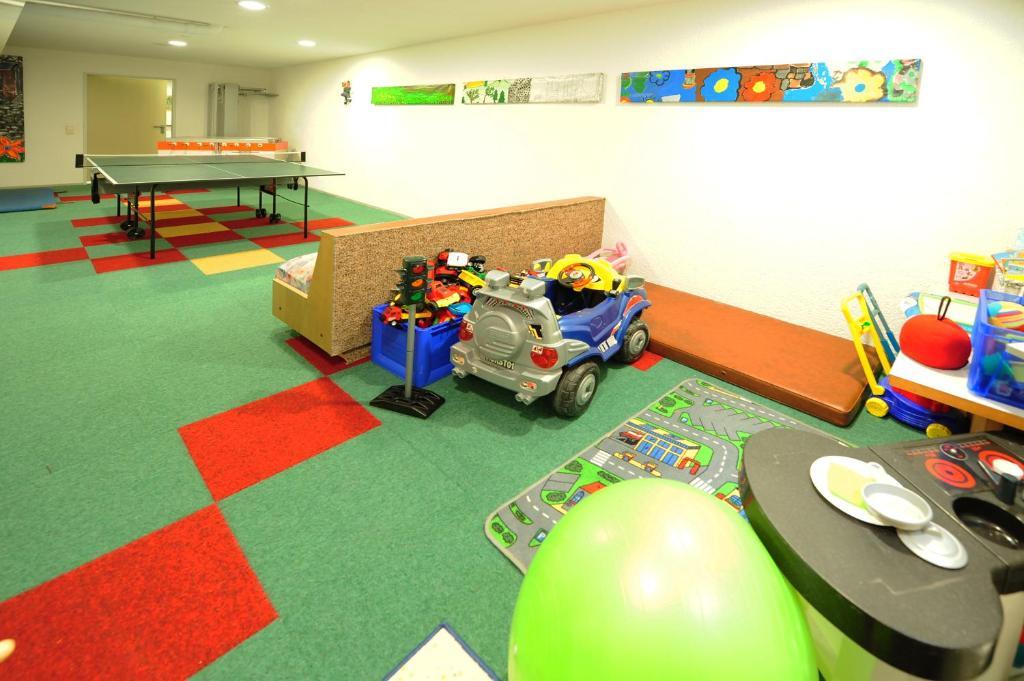 גלטור Hotel Toni מראה חיצוני תמונה