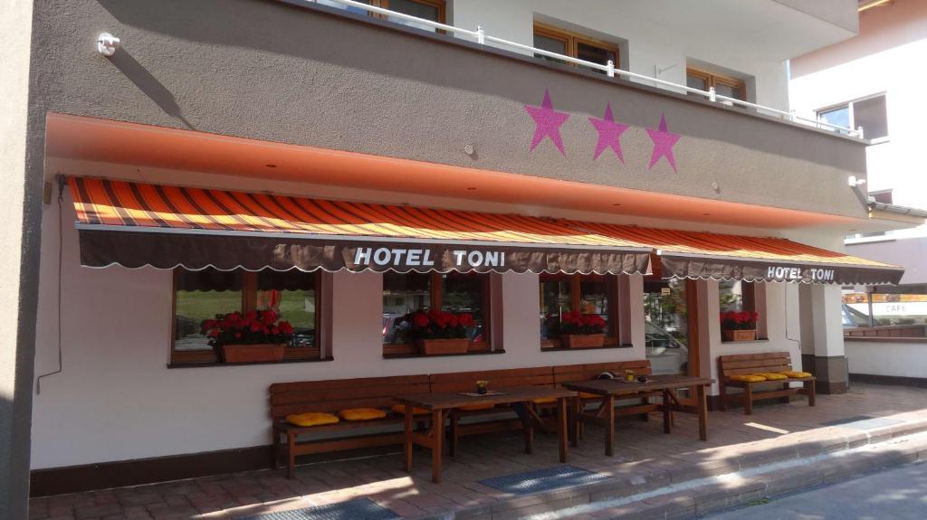 גלטור Hotel Toni מראה חיצוני תמונה